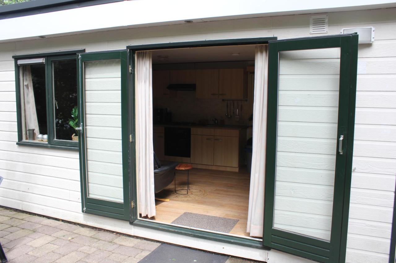 Sfeervolle Chalet Met Terras, H14 De Veldkamp, Epe, Voor 4 Personenヴィラ エクステリア 写真