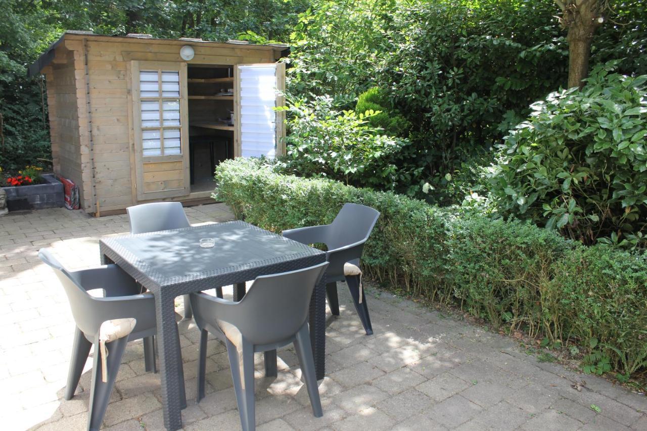 Sfeervolle Chalet Met Terras, H14 De Veldkamp, Epe, Voor 4 Personenヴィラ エクステリア 写真