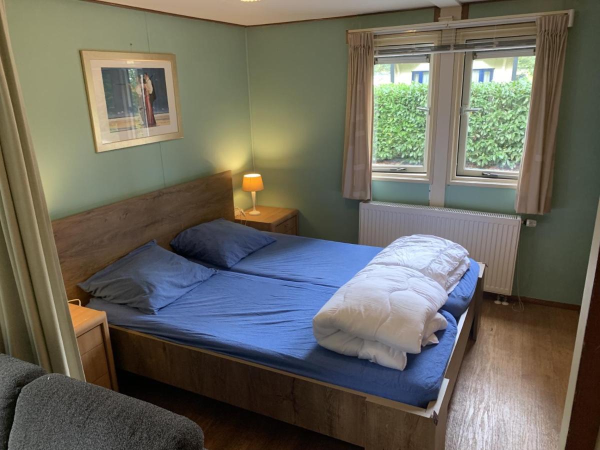Sfeervolle Chalet Met Terras, H14 De Veldkamp, Epe, Voor 4 Personenヴィラ エクステリア 写真